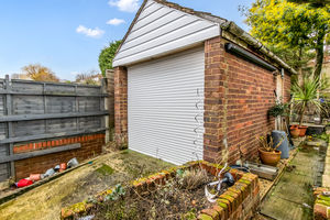 Photo 5- click for photo gallery